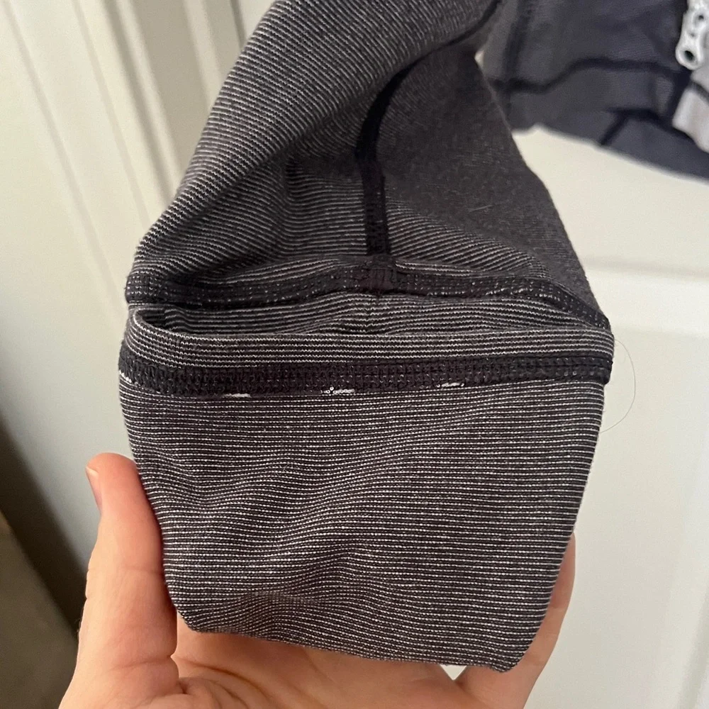 Lululemon Define Jacket Size 8 - Picture 5 of 10